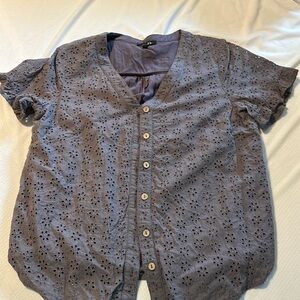 Papermoon eyelet lace short sleeve top size medium
